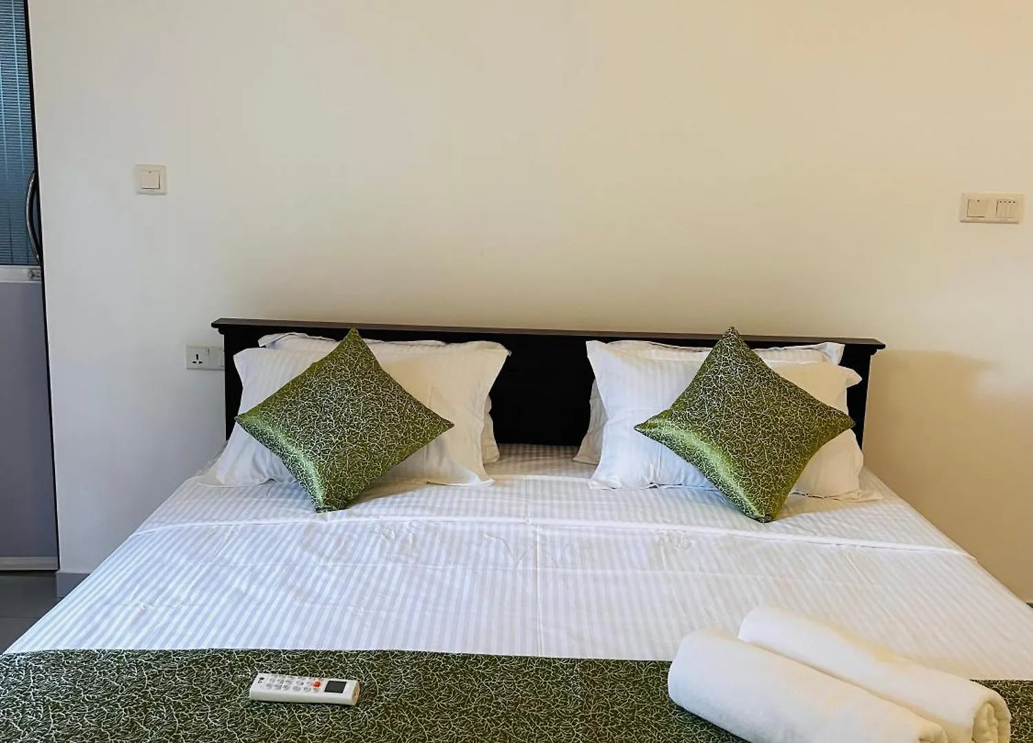 Neem Aura Home Stay Liyanagemulla 0*,